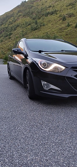 Hyundai i40 4 of 5