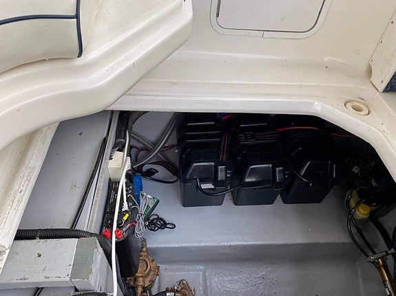 Sea Ray 290 Sundancer 12 of 15