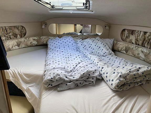 Sea Ray 290 Sundancer 9 of 15