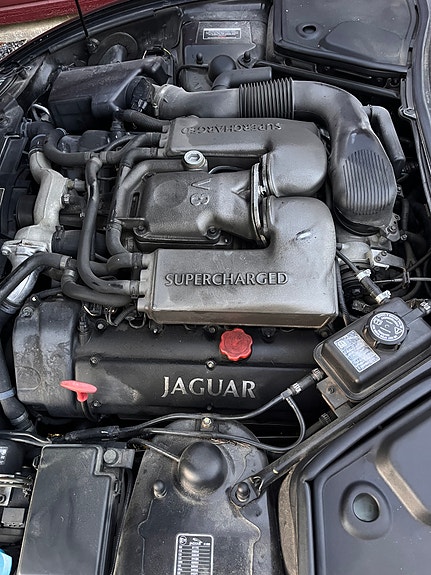 Jaguar XKR 12 of 20
