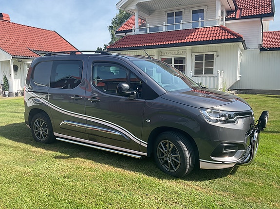 Toyota Proace City 2 of 5