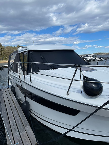 2018 Jeanneau Merry 895 Cruiser 4 of 5