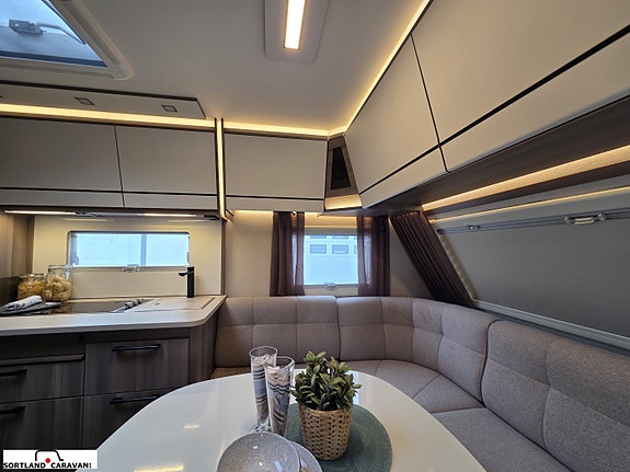 KABE ESTATE 560 GLE  KS 10 of 30
