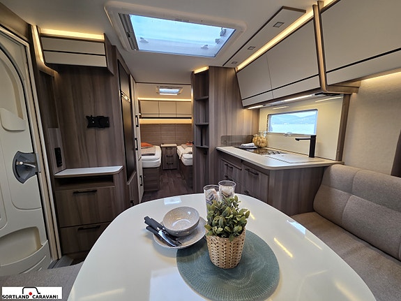 KABE ESTATE 560 GLE  KS 11 of 30