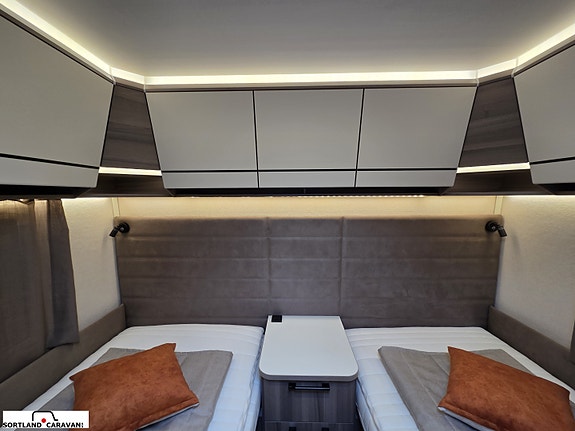 KABE ESTATE 560 GLE  KS 26 of 30