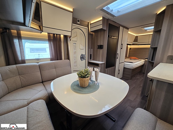 KABE ESTATE 560 GLE  KS 12 of 30