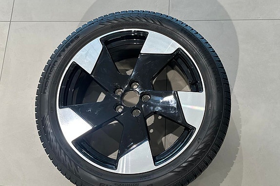 Volvo EX30 7 of 20