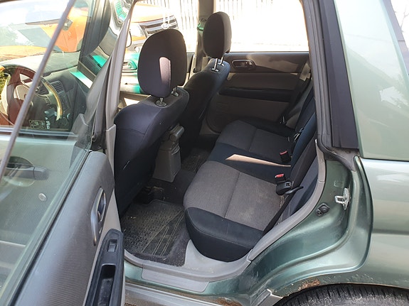 Subaru Forester 4 of 5