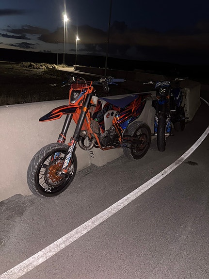 KTM 125 EXC 15 of 15