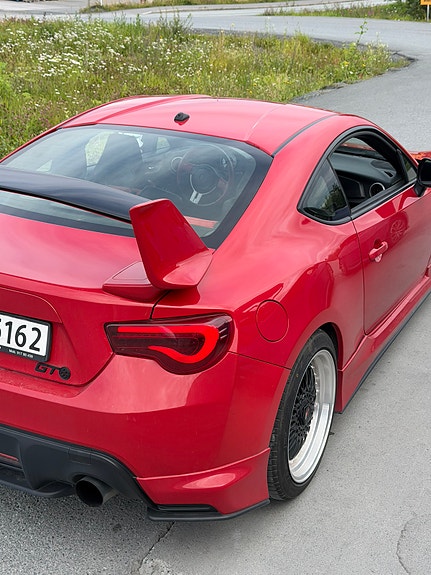 Toyota GT86 13 of 30