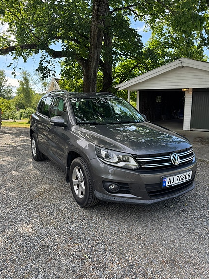 Volkswagen Tiguan 3 of 27
