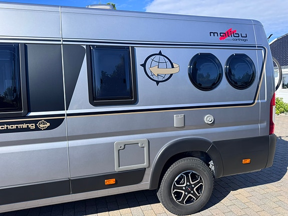 Malibu 640 LERB First Class Charming Two Room | 180hk Automat | Rå Off-Grid pakke (Kan lev. som 3500kg/Klasse B) Chartago 4 of 5