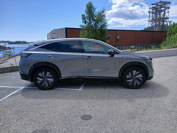 Nissan Ariya 2 of 30