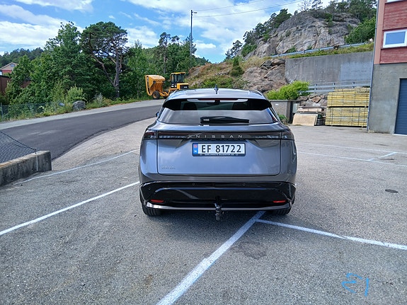 Nissan Ariya 4 of 30