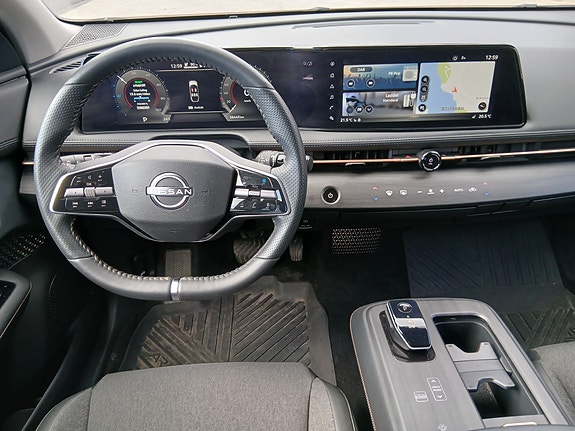 Nissan Ariya 10 of 30