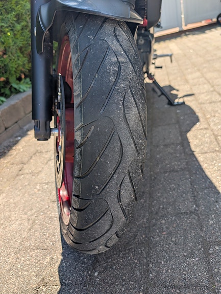Suzuki SV 650 6 of 8