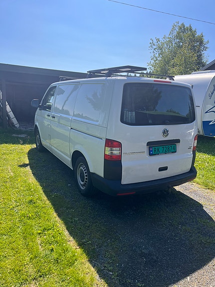 Volkswagen T5 3 of 5