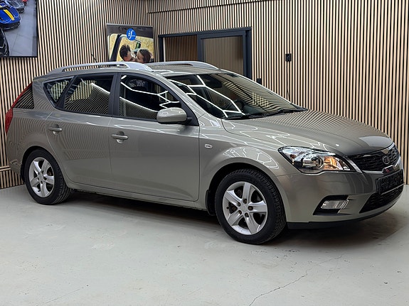 Kia Ceed 6 of 30