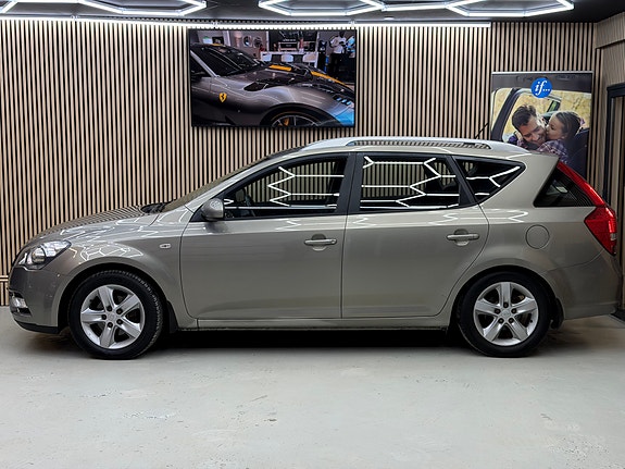 Kia Ceed 11 of 30