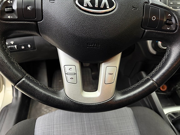 Kia Ceed 30 of 30