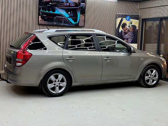 Kia Ceed 15 of 30