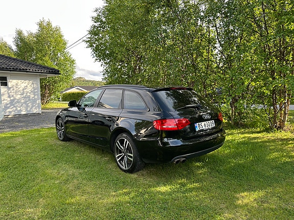 Audi A4 6 of 17