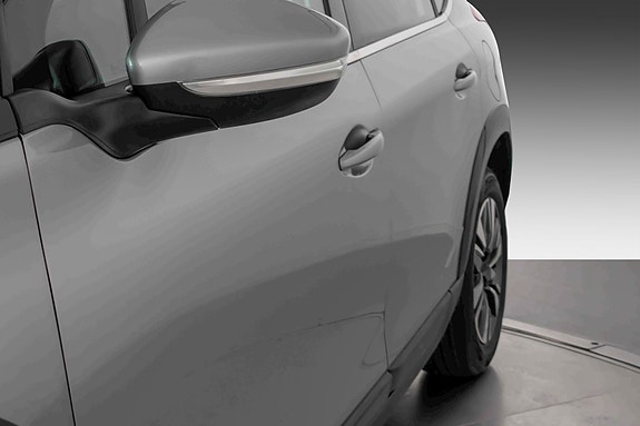 Peugeot 2008 4 of 5