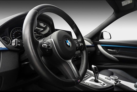 BMW 330e 9 of 16