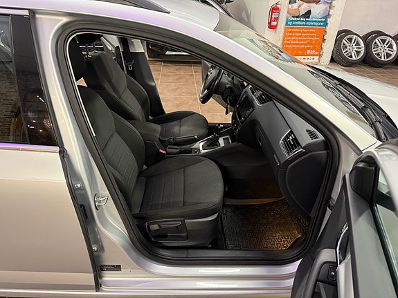 Skoda Octavia 28 of 30
