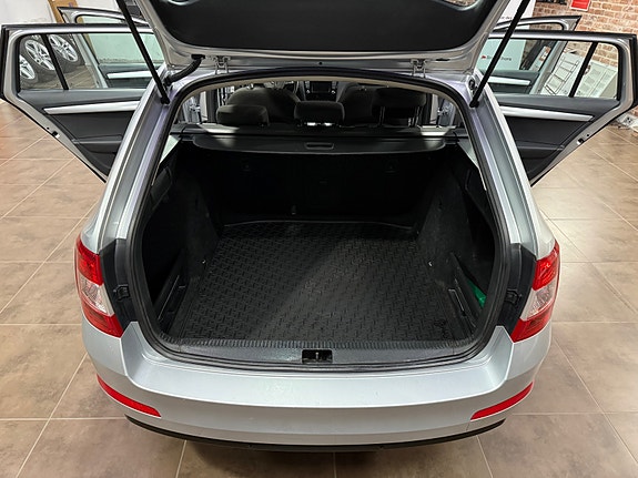 Skoda Octavia 26 of 30