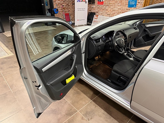 Skoda Octavia 19 of 30