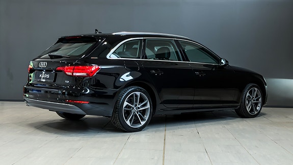 Audi A4 5 of 5