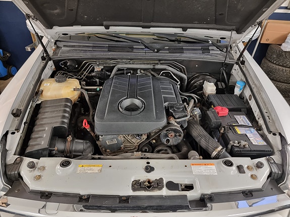 SsangYong Rexton W 6 of 30