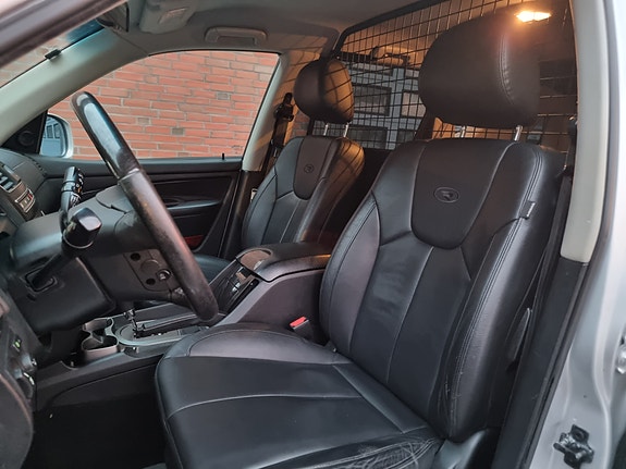 SsangYong Rexton W 23 of 30