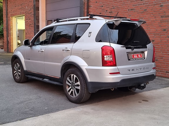 SsangYong Rexton W 14 of 30