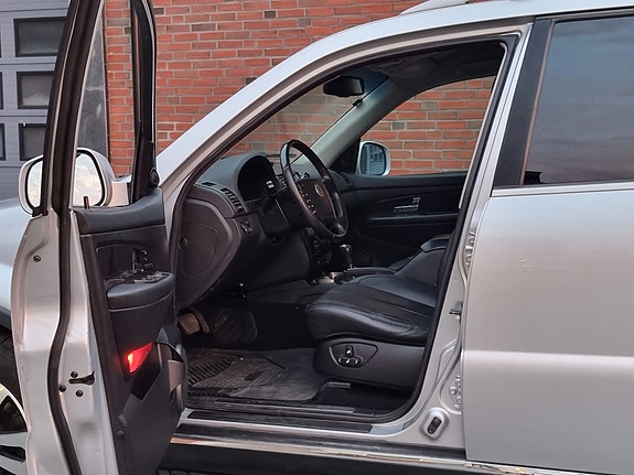 SsangYong Rexton W 21 of 30
