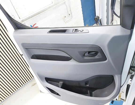 Citroen Jumpy 9 of 30