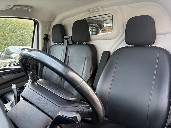 Ford Transit 15 of 30