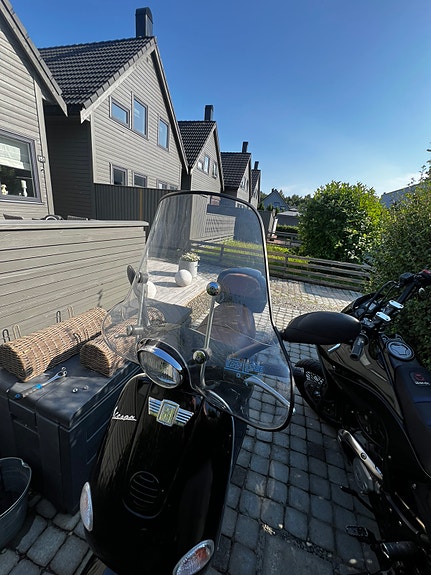 Vespa 50 7 of 9