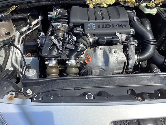 Peugeot 308 9 of 9