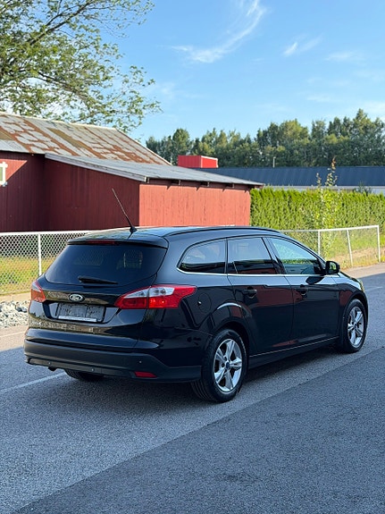 Ford Focus 5 of 5