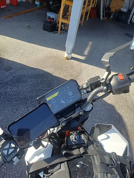 KTM 390 Duke 10 of 17