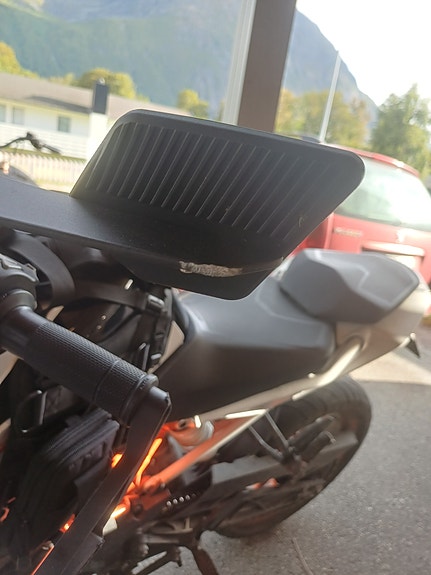 KTM 390 Duke 14 of 17