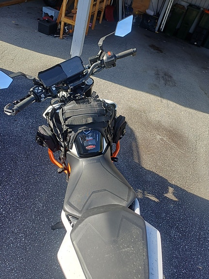 KTM 390 Duke 9 of 17
