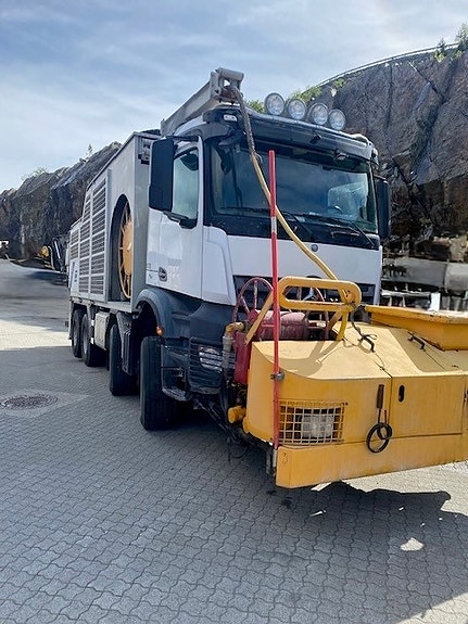 Andre AMV 7450H MERCEDES-BENZ AROCS 15 of 20