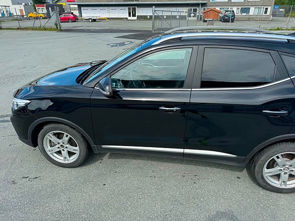 MG ZS EV 5 of 13