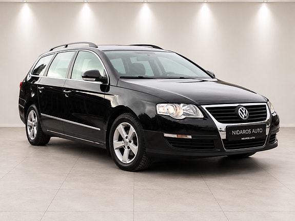Volkswagen Passat 3 of 5