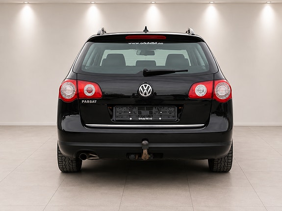 Volkswagen Passat 5 of 5