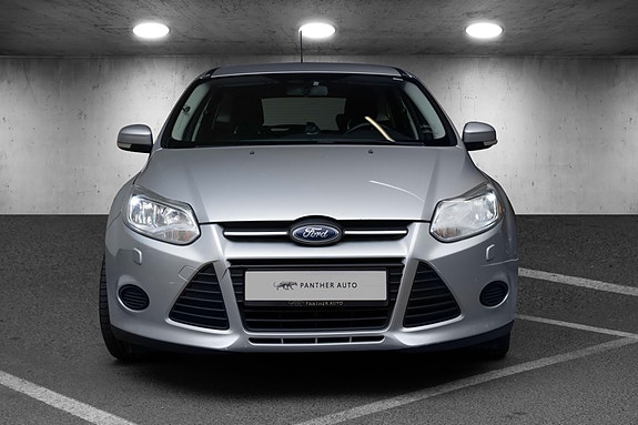Ford Focus 3 of 5
