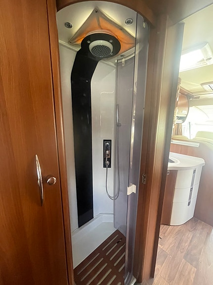 Carthago Chic E-Line 158 XL Linerc 24 of 27